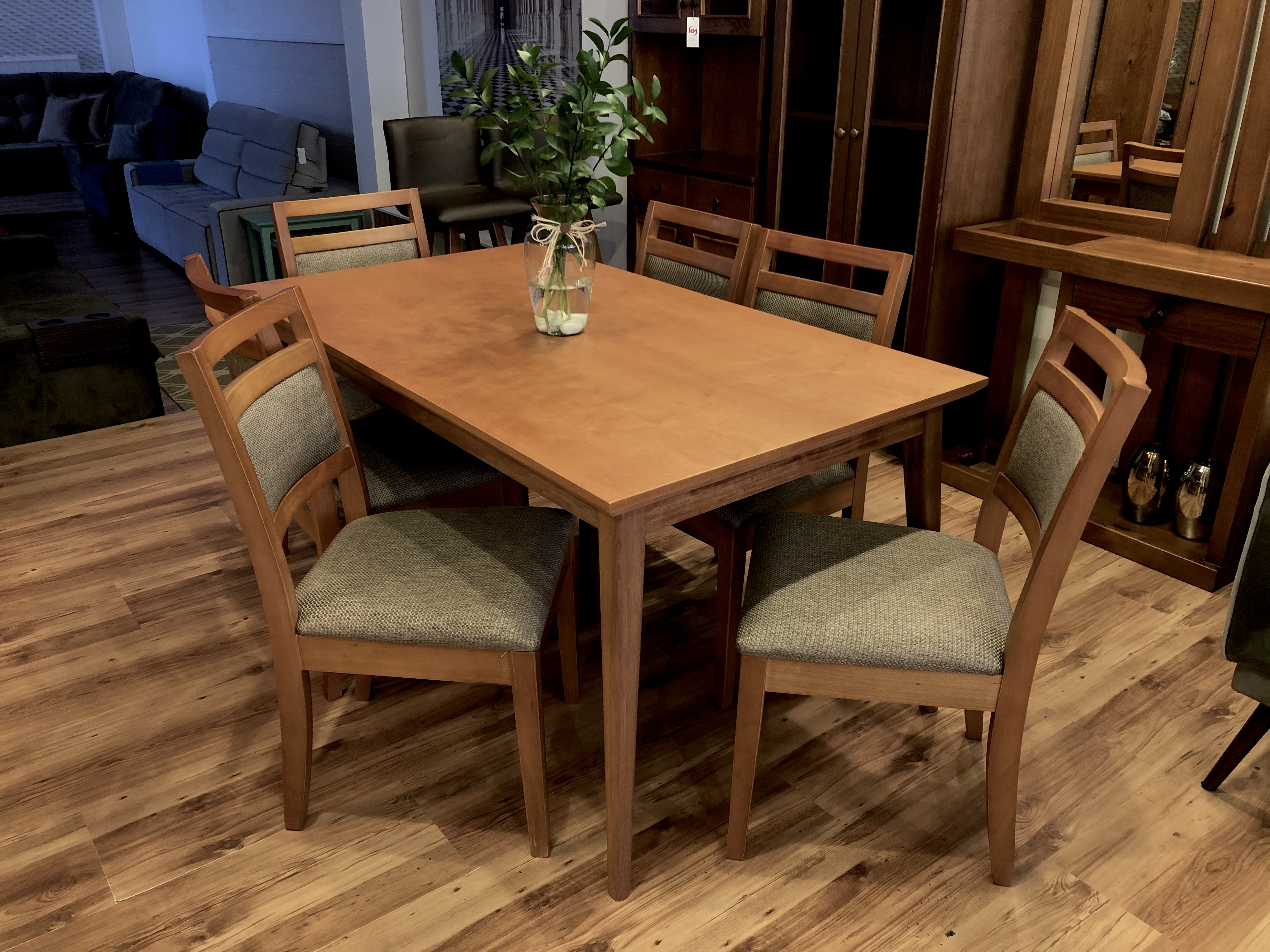 Mesa Califórnia 1,6m - Amêndoa