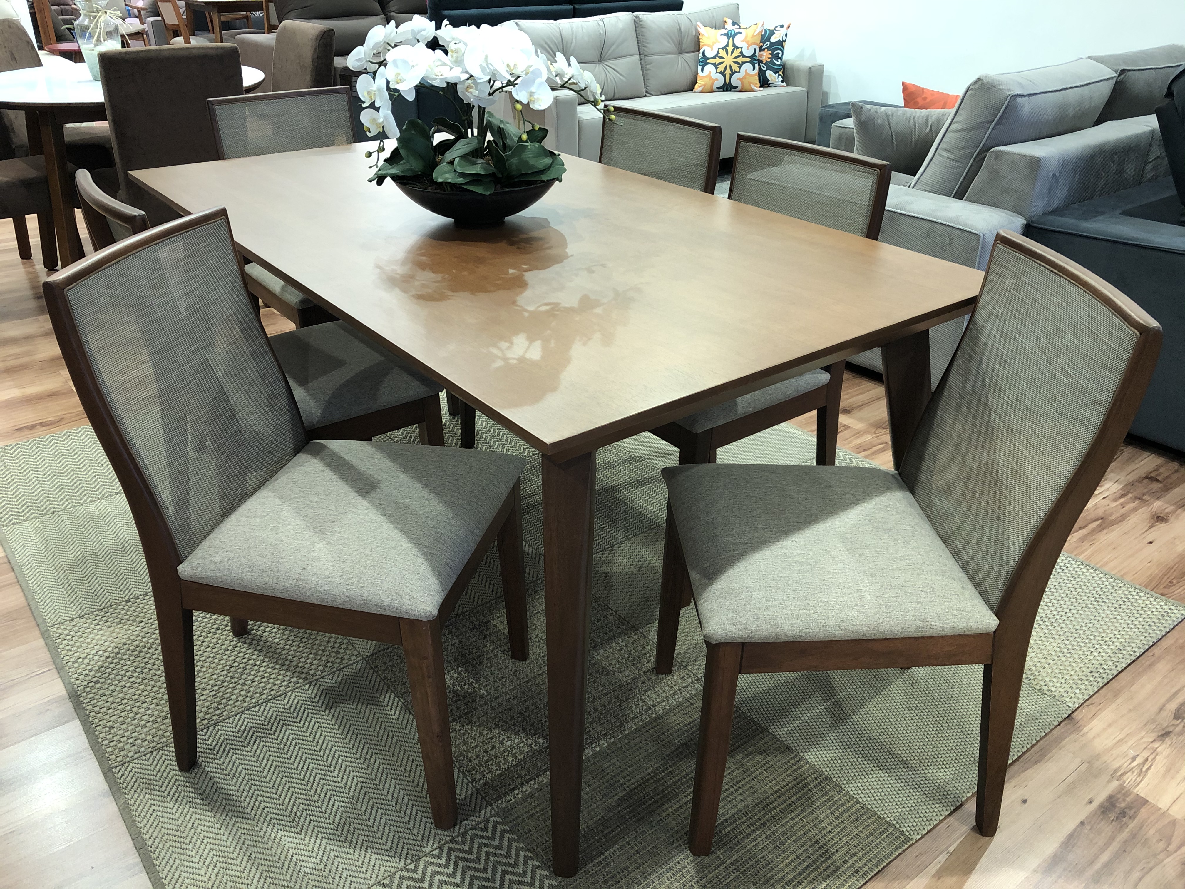 Mesa Elegance 1,8m - Castanho